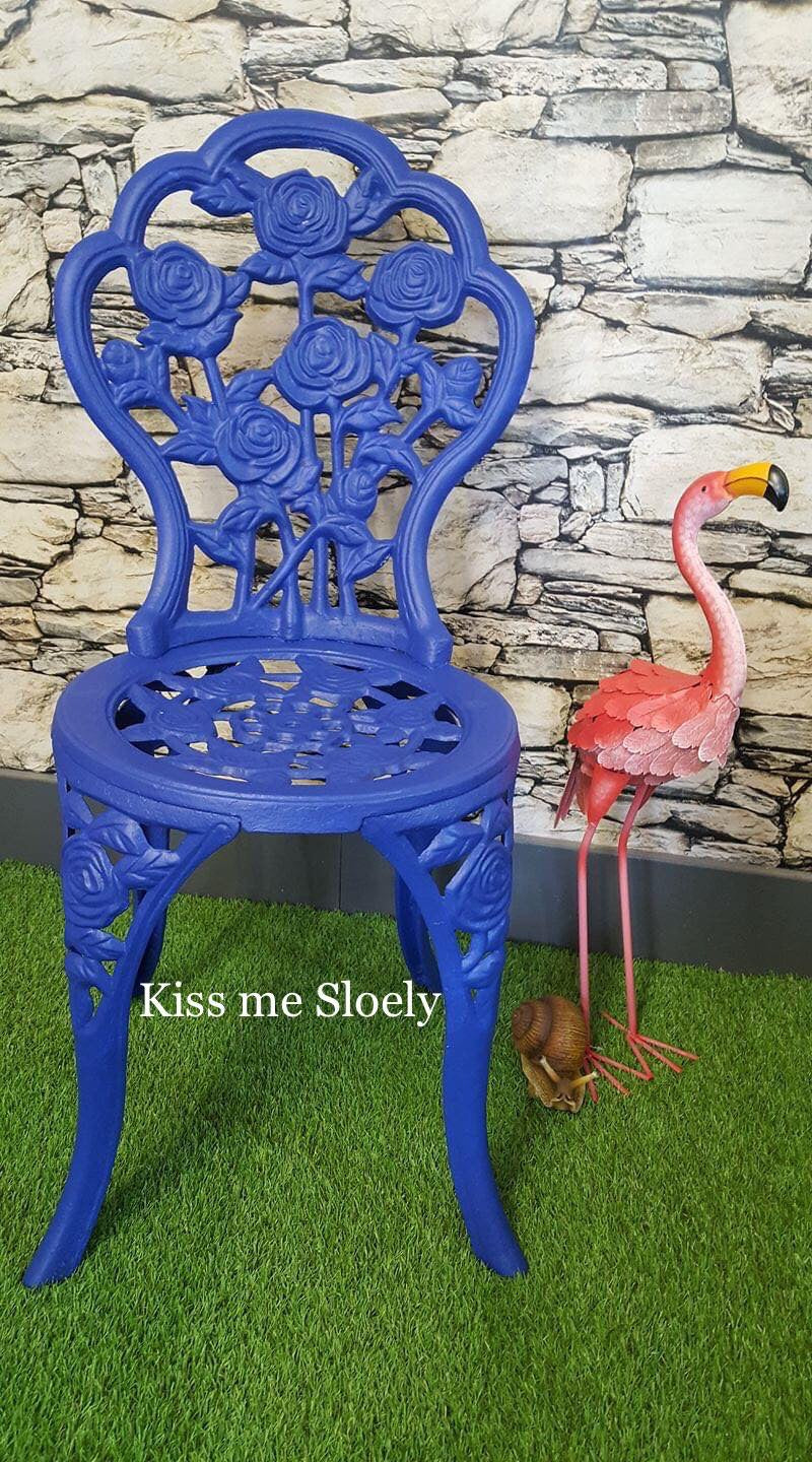 Kiss me Sloely